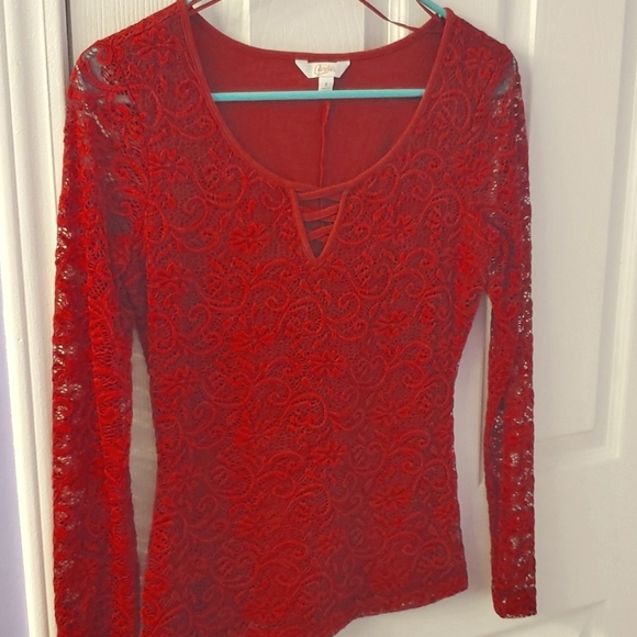 Candies Criss Cross Lace Top, Juniors Small, Bright Red- no flaws/snags visible - Picture 2 of 9